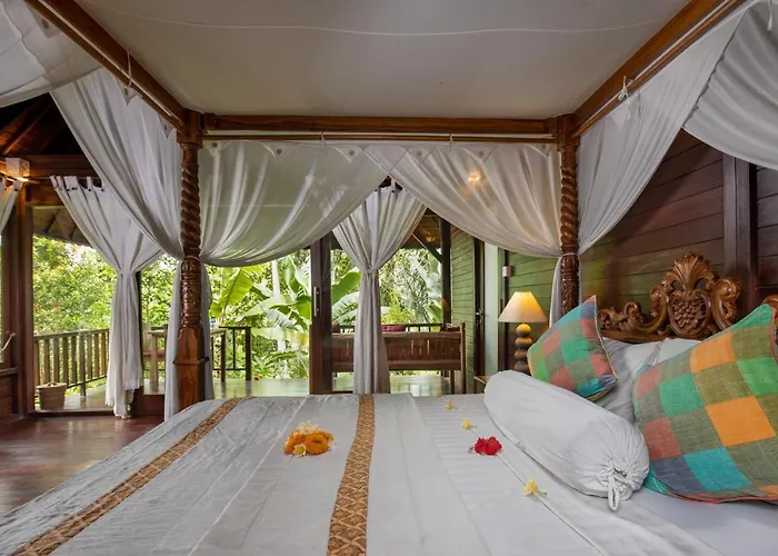 Secluded Jungle 3*